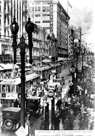 1920